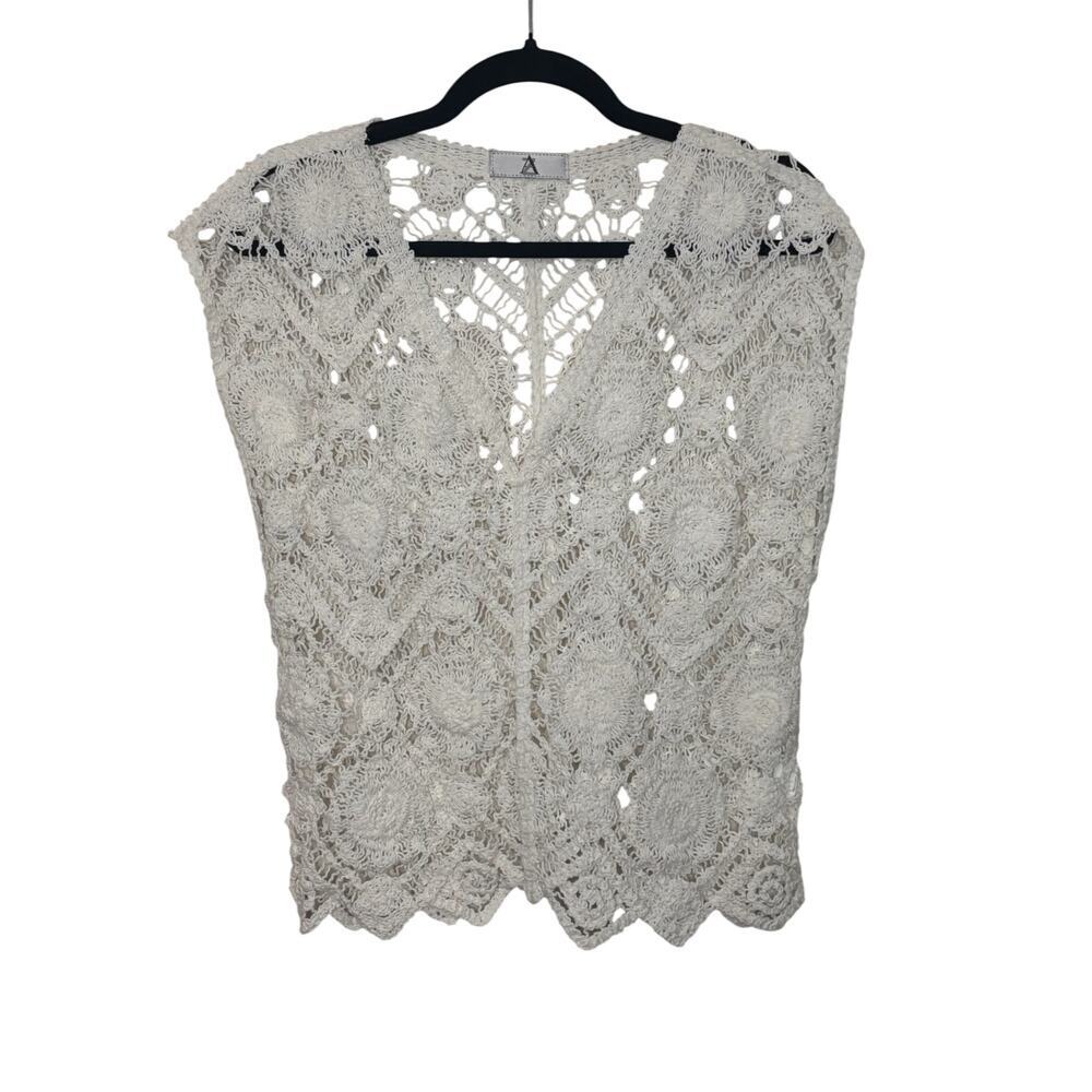100 %‎ Cotton White Crochet Tank-NWOT